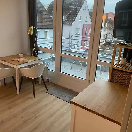 Zentral In Mit Balkon! Apartment