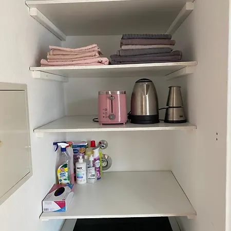 Apartment Zentral In Mit Balkon! *