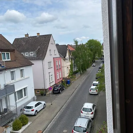 Apartment Zentral In Mit Balkon! *